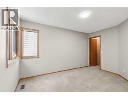 14125 Evergreen Street Sw, Calgary, AB T2Y3A4 Photo 28