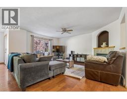 8 Fairways Place NW - photo 5