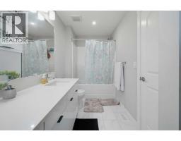 Kitchen - 341 Calhoun Common Ne, Calgary, AB T3P1T2 Photo 20