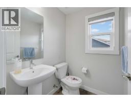 4pc Bathroom - 341 Calhoun Common Ne, Calgary, AB T3P1T2 Photo 11