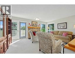 51 Douglasbank Gardens Se, Calgary, AB T2Z2C9 Photo 17