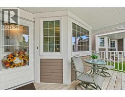 51 Douglasbank Gardens SE - photo 3