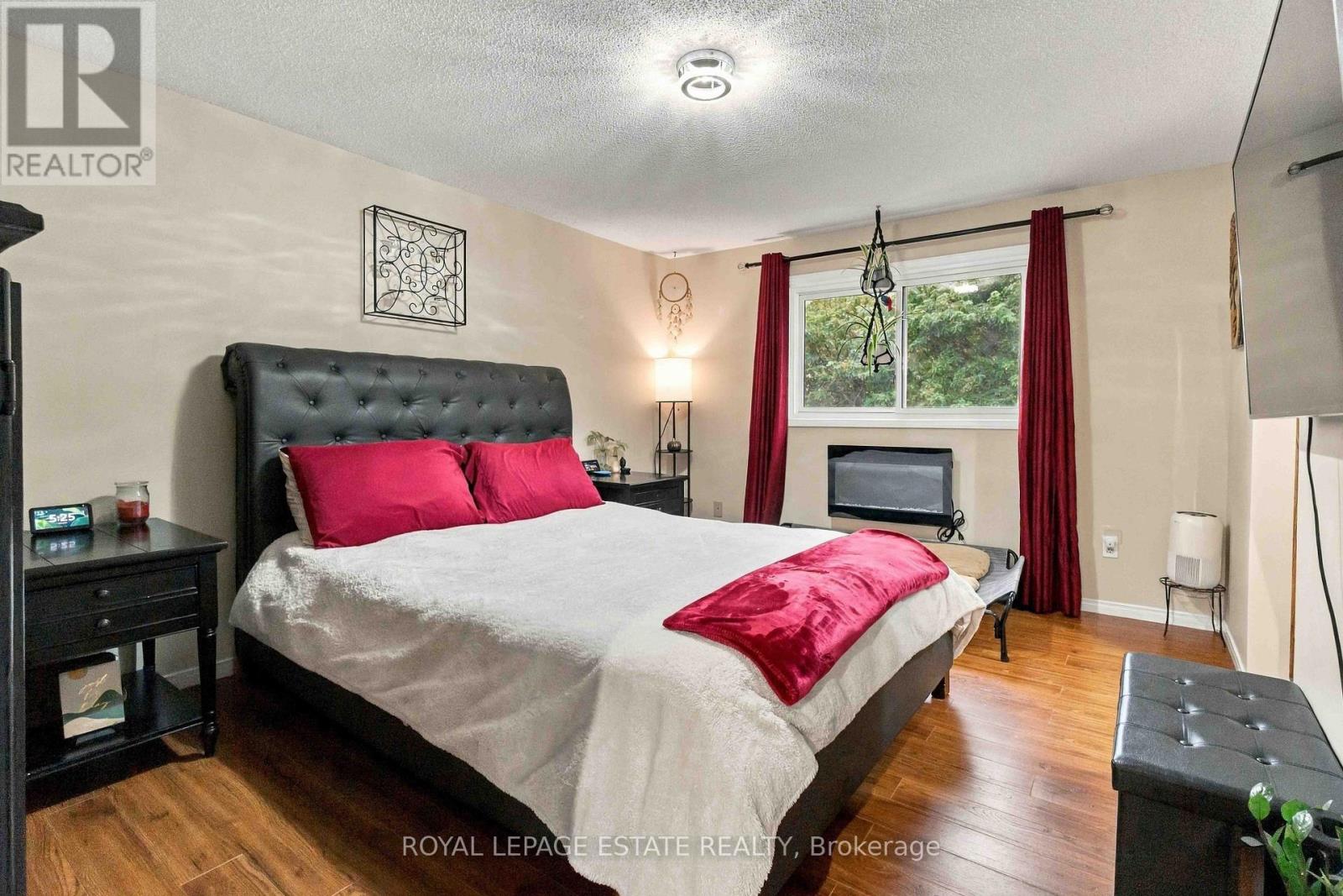228 Rands Road, Ajax, ON photo 13