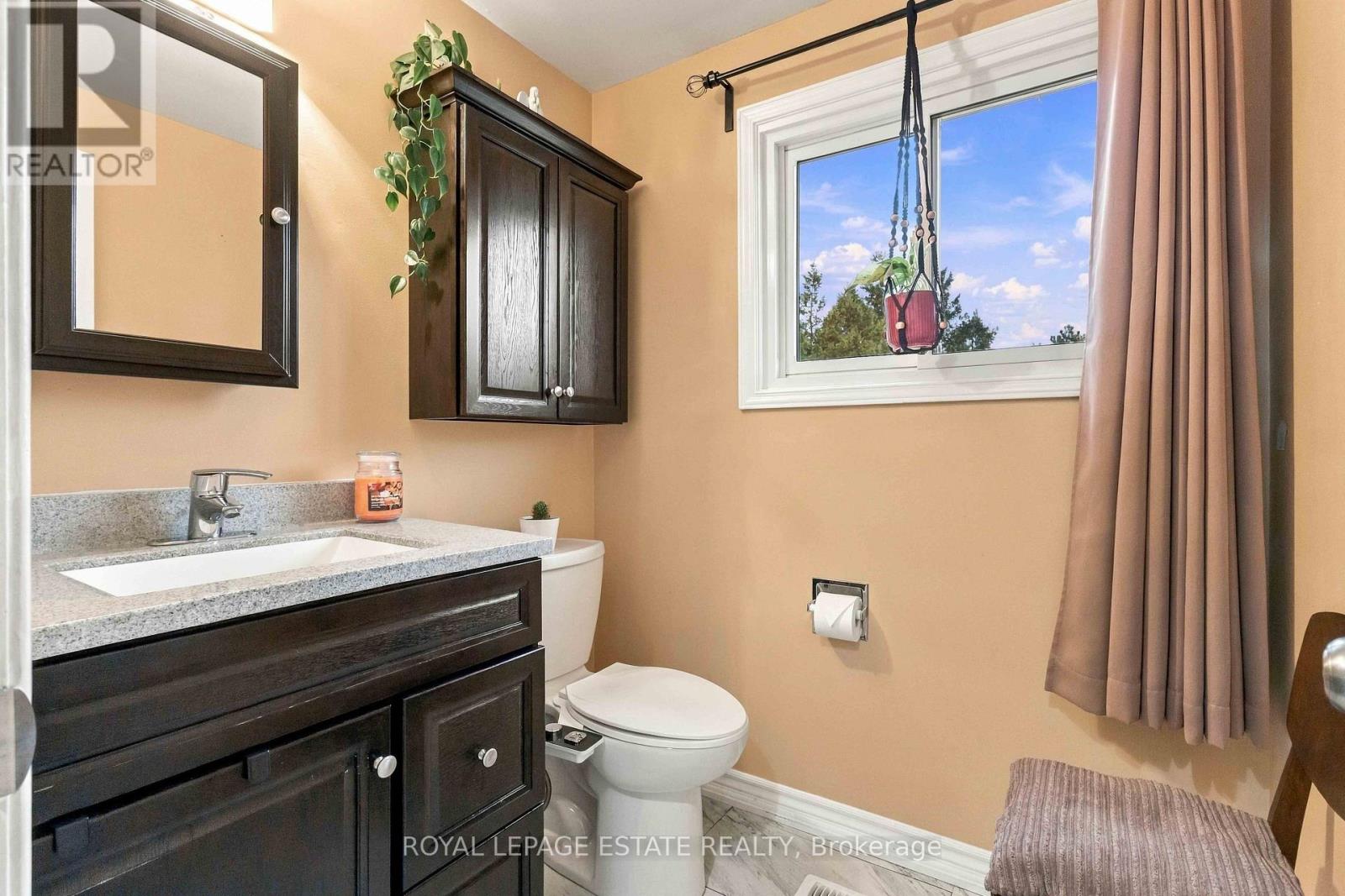 228 Rands Road, Ajax, ON photo 14