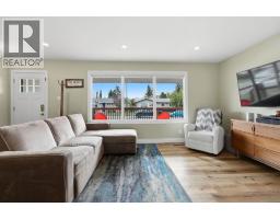 Kitchen - 37 Sherwood Crescent, Red Deer, AB T4N0A5 Photo 6