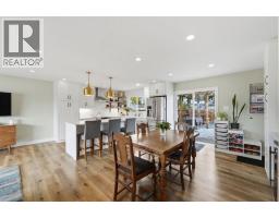 Living room - 37 Sherwood Crescent, Red Deer, AB T4N0A5 Photo 7