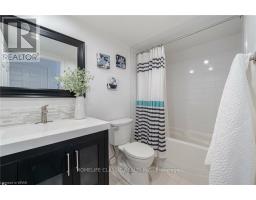 617 - 1001 Cedarglen Gate, Mississauga, ON L5C4R2 Photo 24