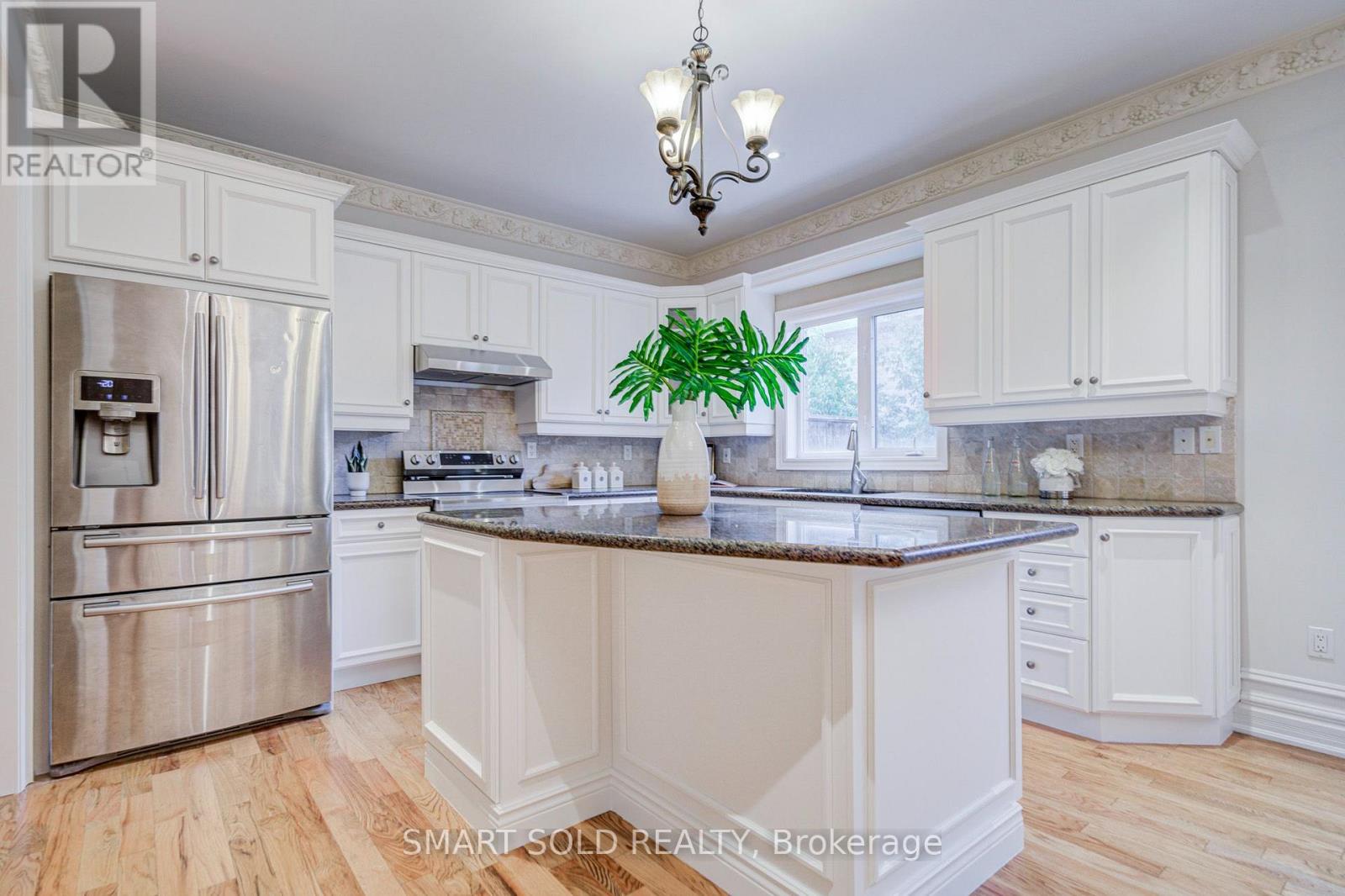 25 OAK AVENUE - 17