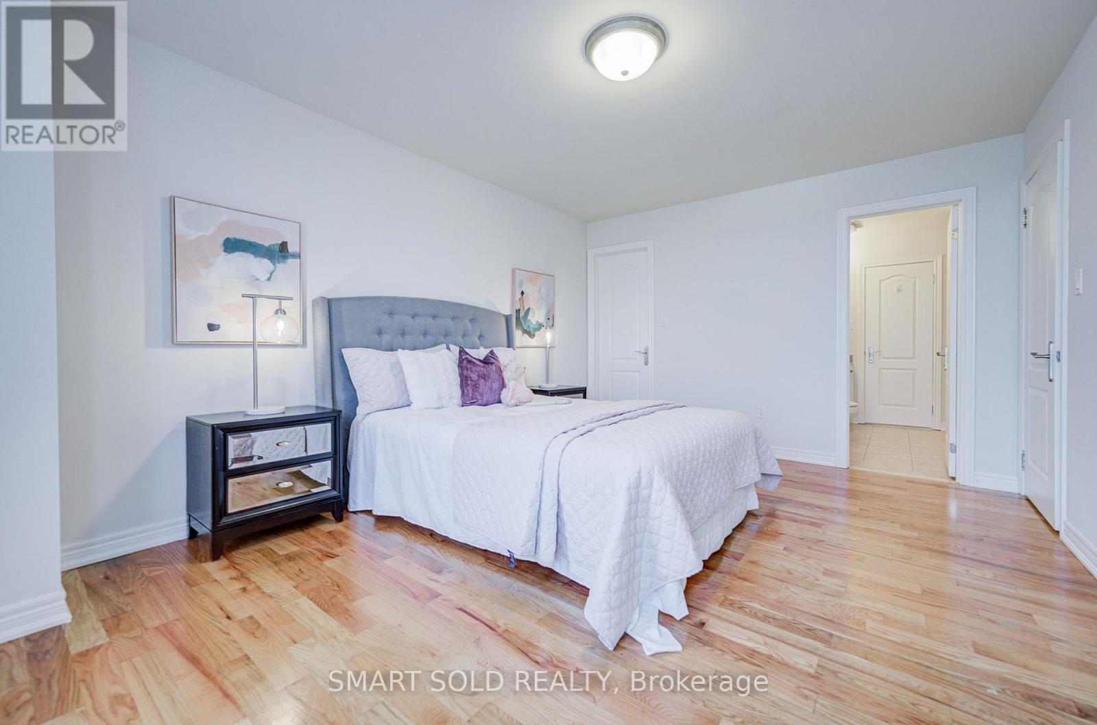 25 OAK AVENUE - Image 35