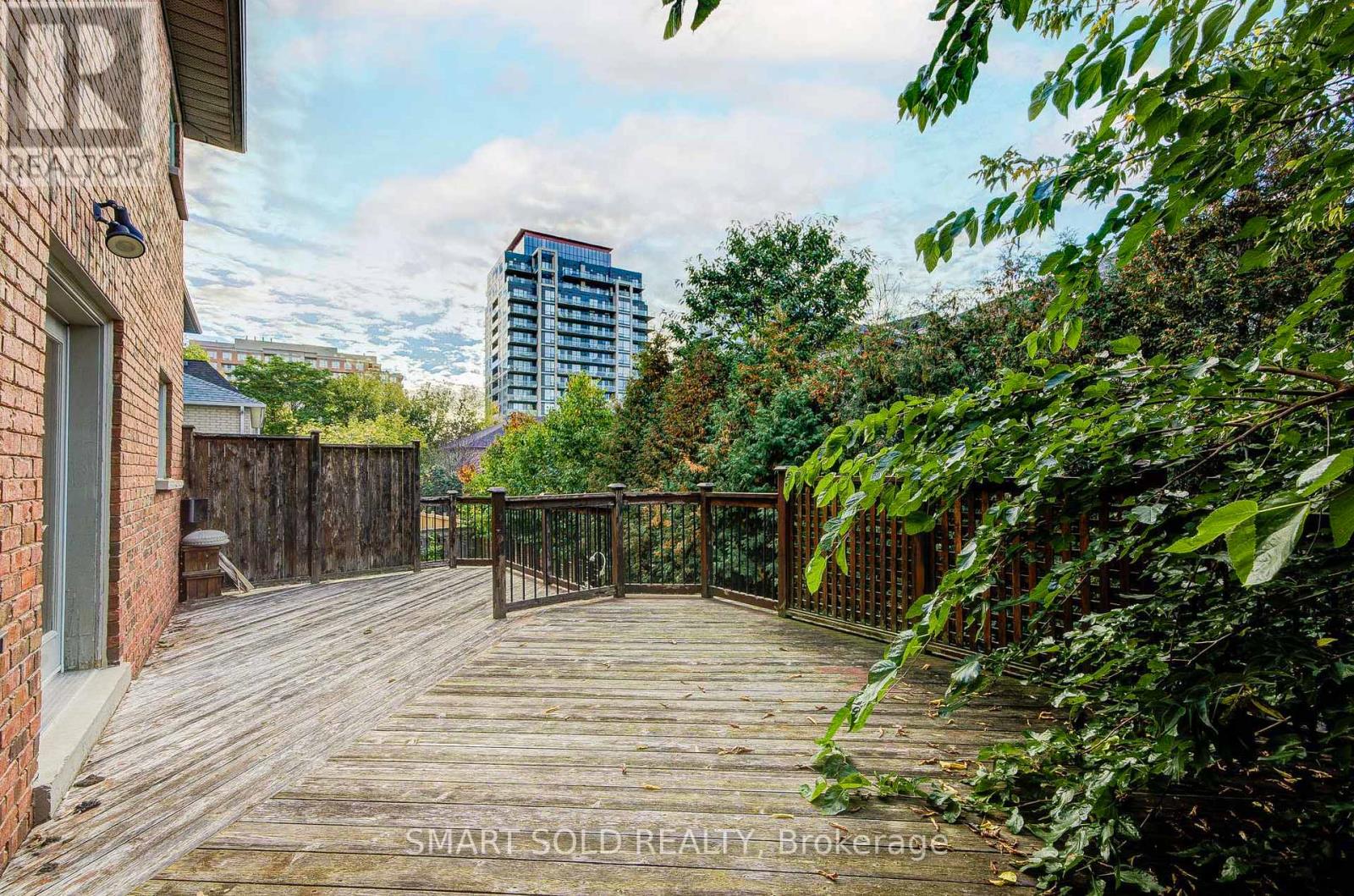 25 OAK AVENUE - 47