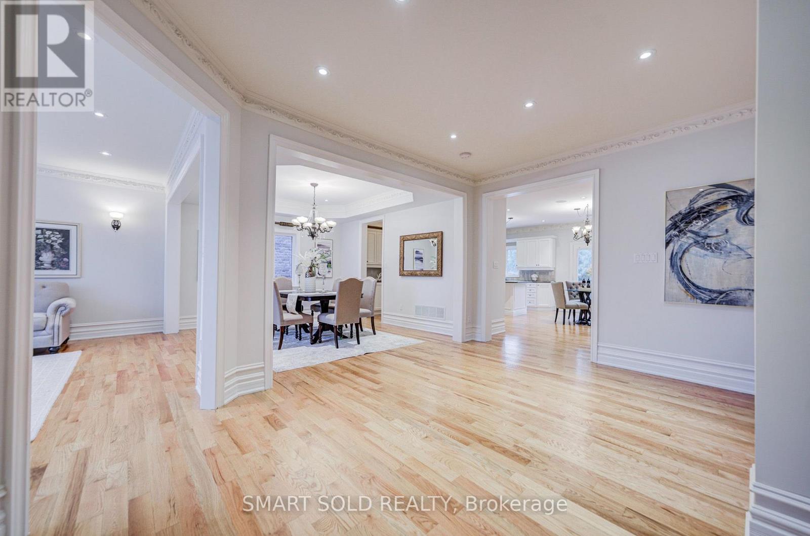 25 OAK AVENUE - 8