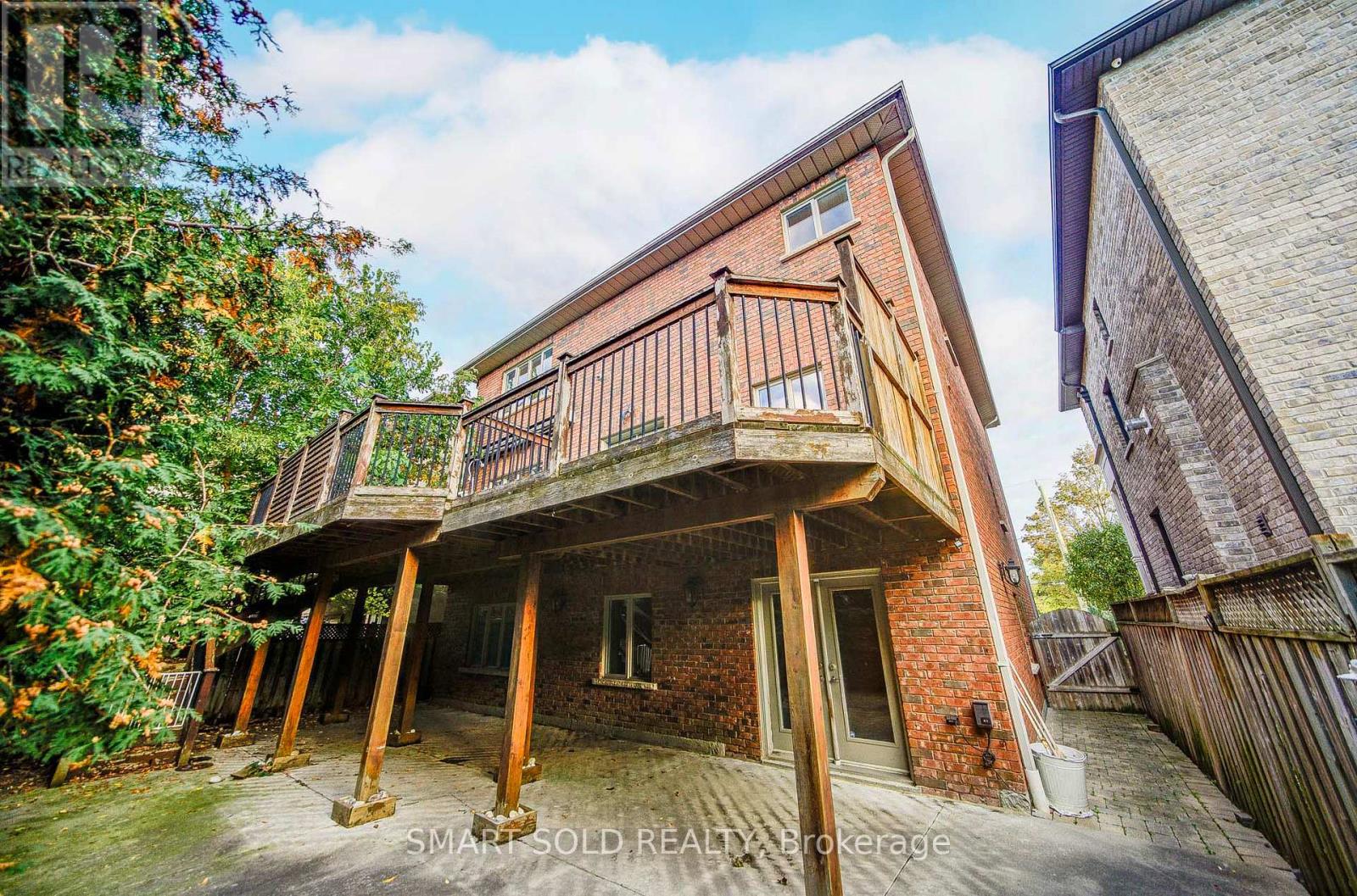 25 OAK AVENUE - 50