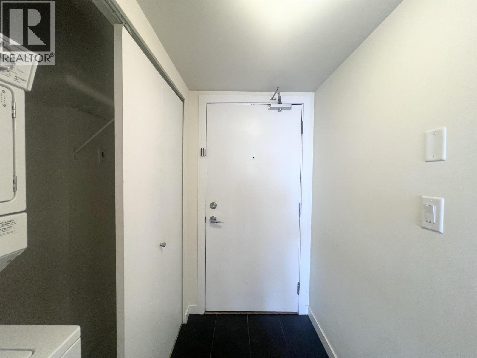 Photo of 606 9888 CAMERON STREET 21