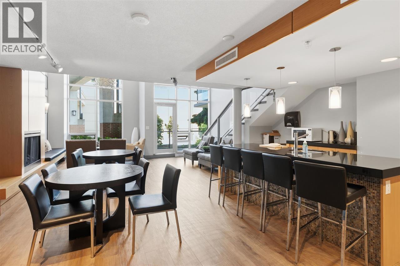 Photo of 606 9888 CAMERON STREET 36