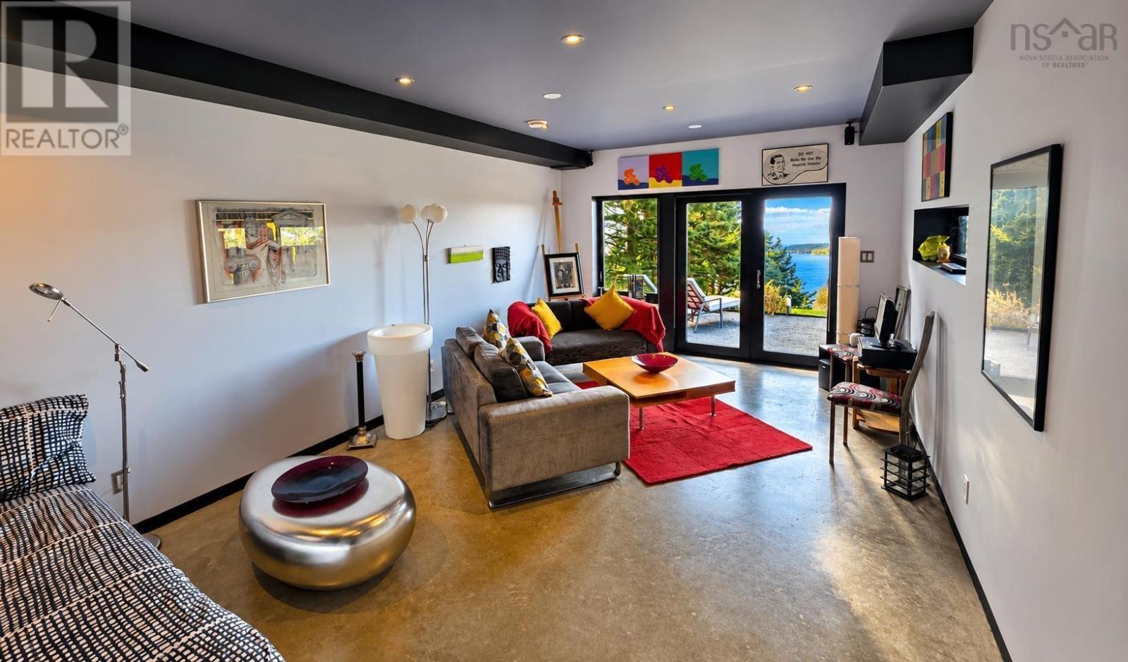 66 Beach Hill Road - 48