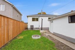 1484 Pacific Avenue, Winnipeg, MB R3E1H2 Photo 27