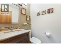 337 Sandringham Court Nw, Calgary, AB T3K3V6 Photo 19
