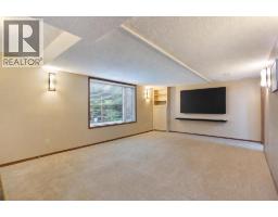 337 Sandringham Court Nw, Calgary, AB T3K3V6 Photo 29