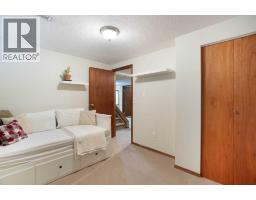337 Sandringham Court Nw, Calgary, AB T3K3V6 Photo 32