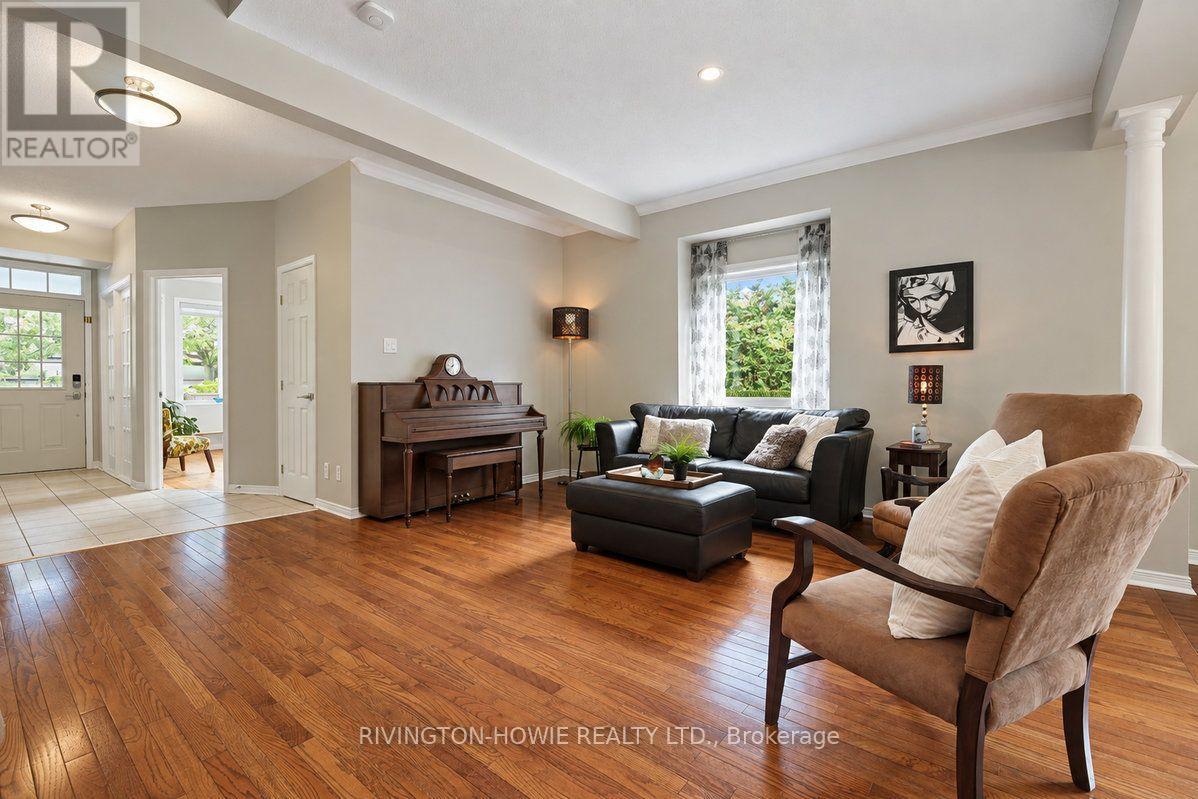 8 COLINDALE AVENUE, Ottawa — photo 11