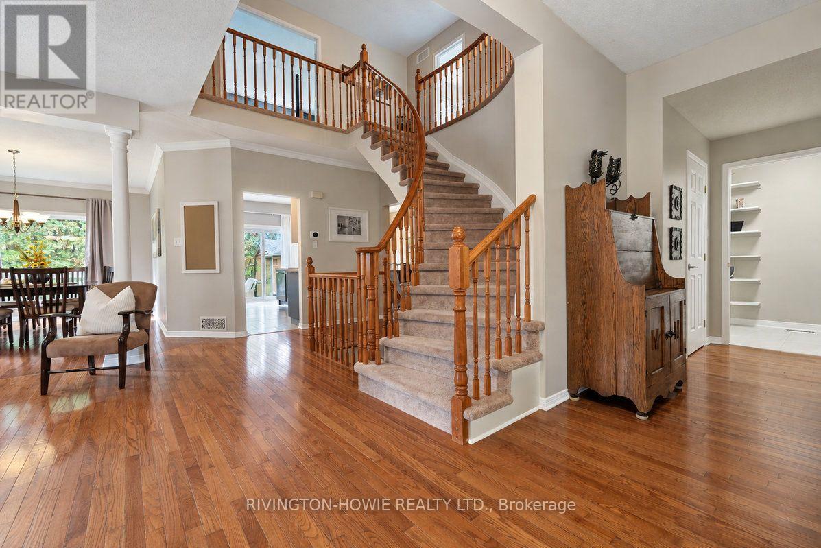 8 COLINDALE AVENUE, Ottawa — photo 5