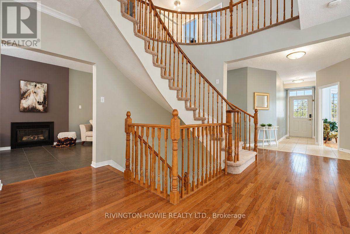 8 COLINDALE AVENUE, Ottawa — photo 6