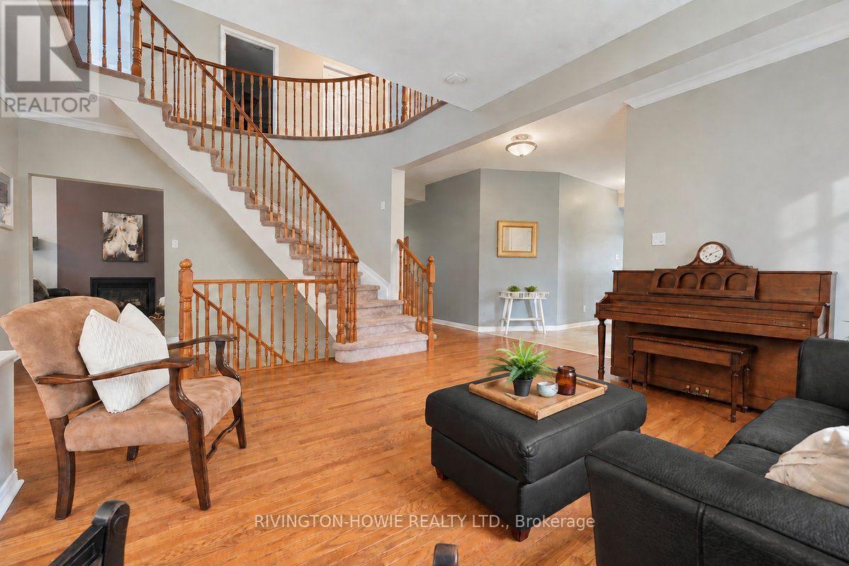 8 COLINDALE AVENUE, Ottawa — photo 9