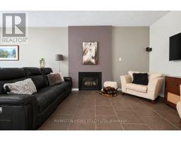 8 Colindale Avenue, Ottawa, ON K2J4V6 Photo 25
