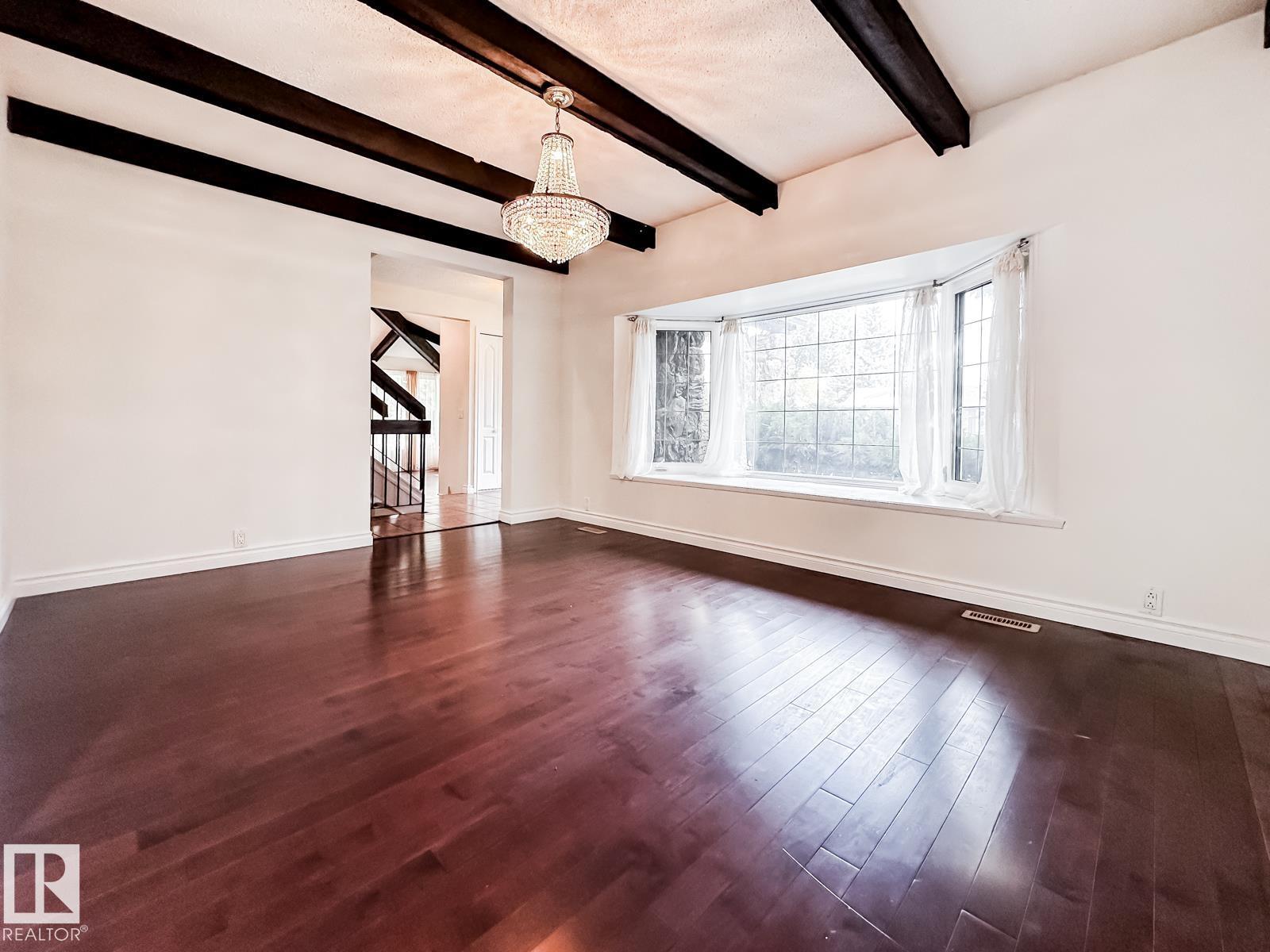 8504 173 ST NW - 10