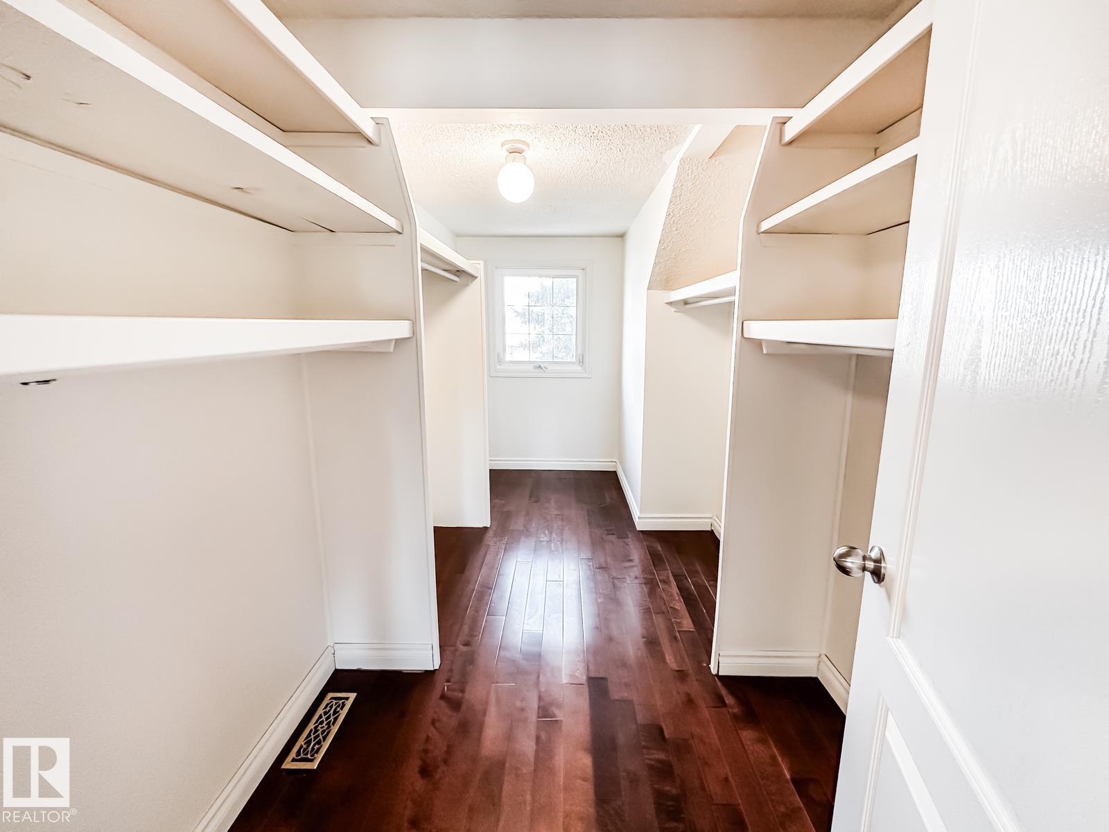 8504 173 ST NW - 25