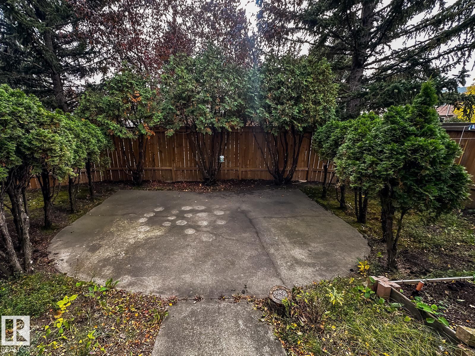 8504 173 ST NW - 46