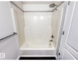 8504 173 St Nw, Edmonton, AB T5T2V4 Photo 27