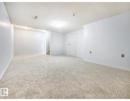 8504 173 St Nw, Edmonton, AB T5T2V4 Photo 35