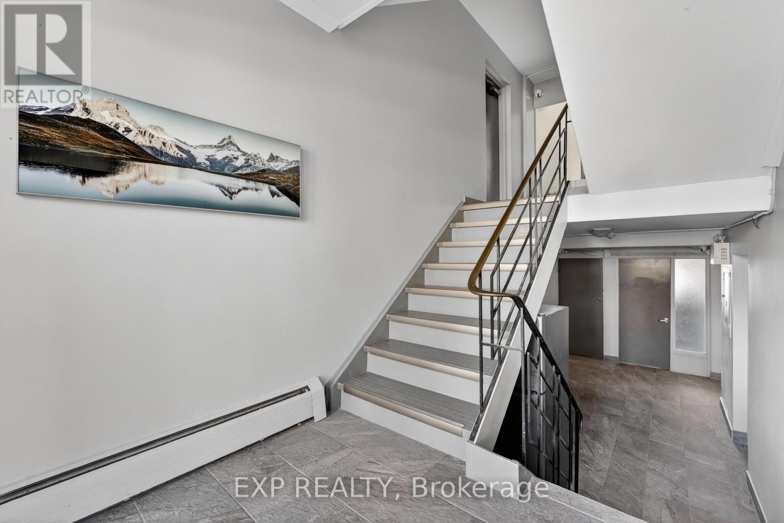81 KENWOOD DRIVE, Kitchener — photo 8