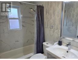 101 Reiner Road, Toronto, ON M3H2L7 Photo 11