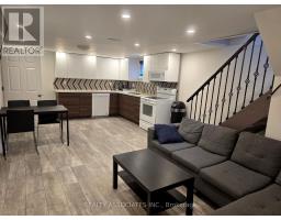 101 Reiner Road, Toronto, ON M3H2L7 Photo 14