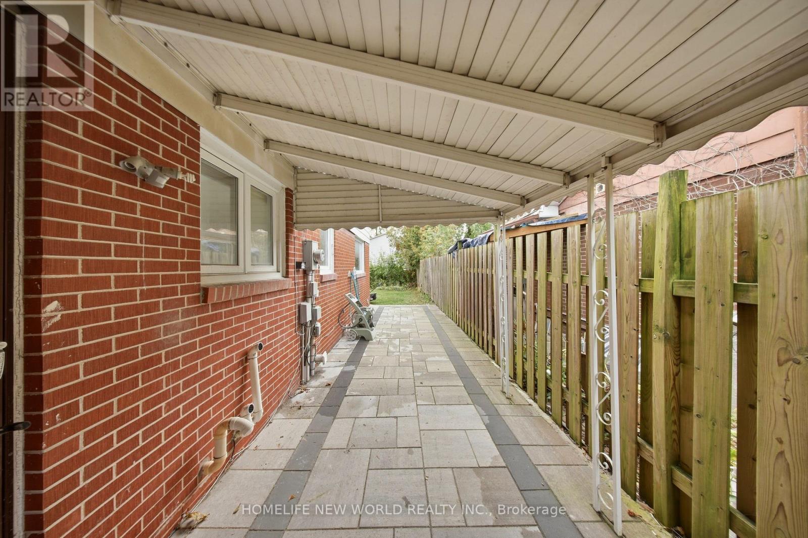 18 Dolan Gate, Toronto, ON photo 32