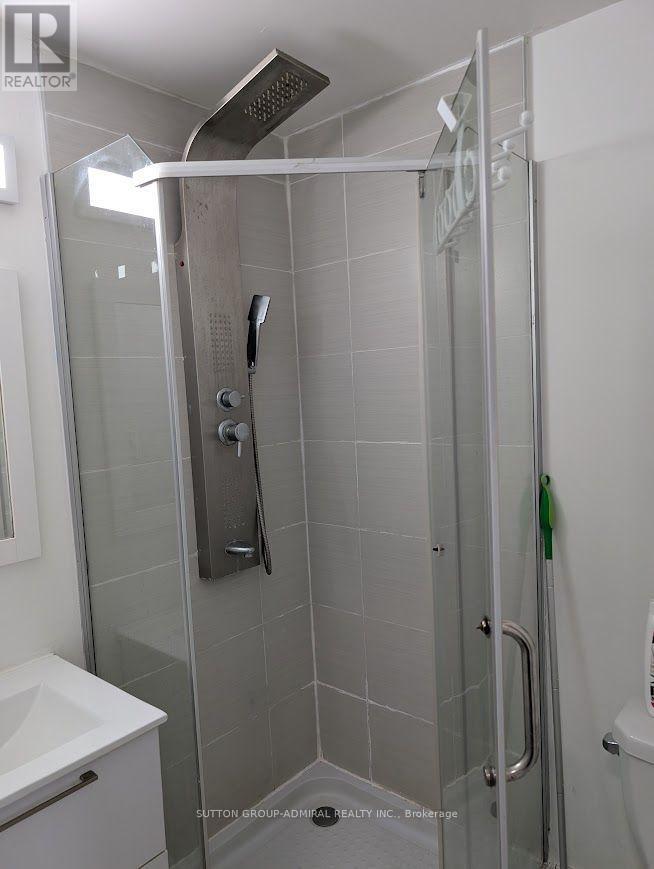 17-540 Essa Road, Barrie photo 8