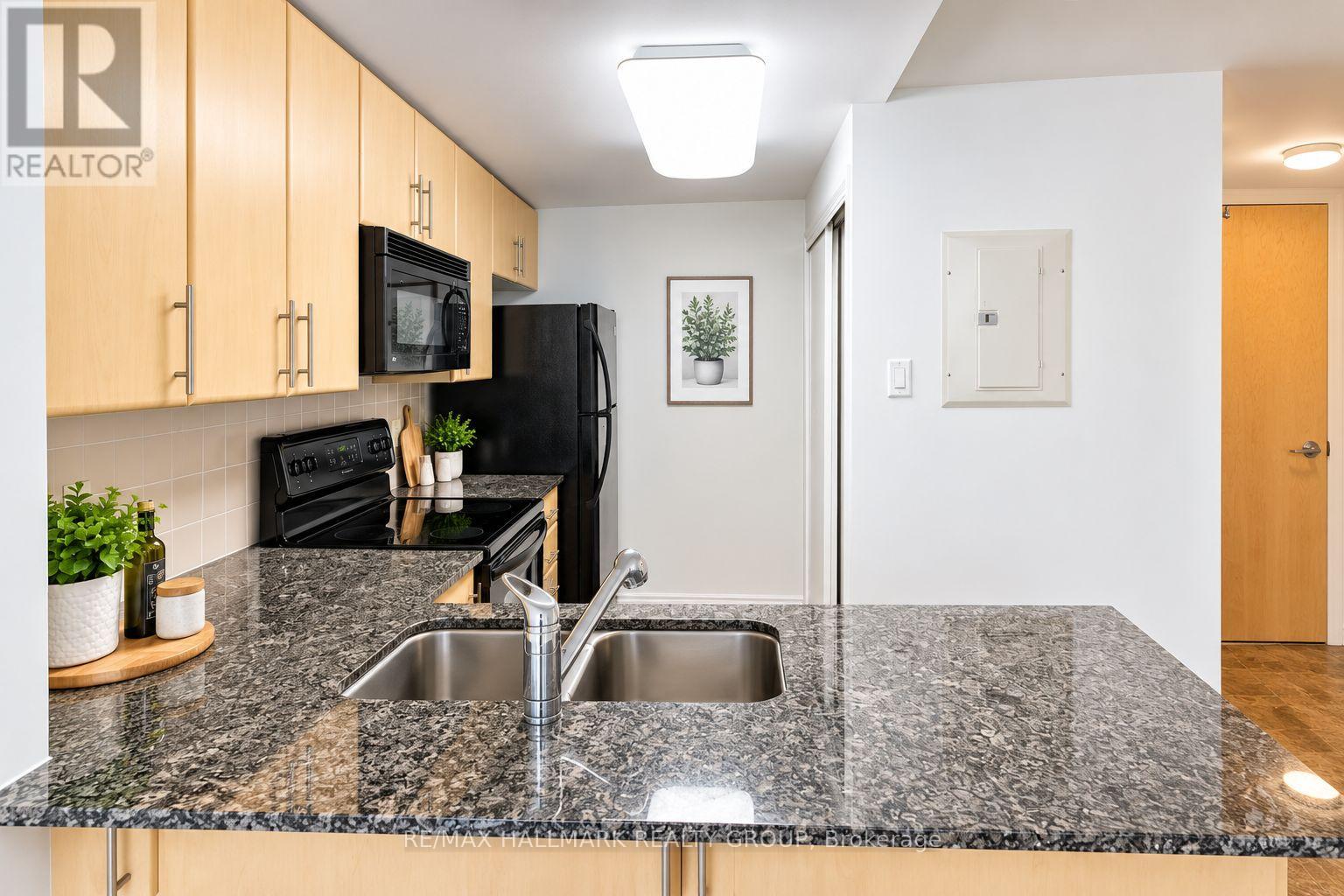 #302 200 LETT STREET - Image 4