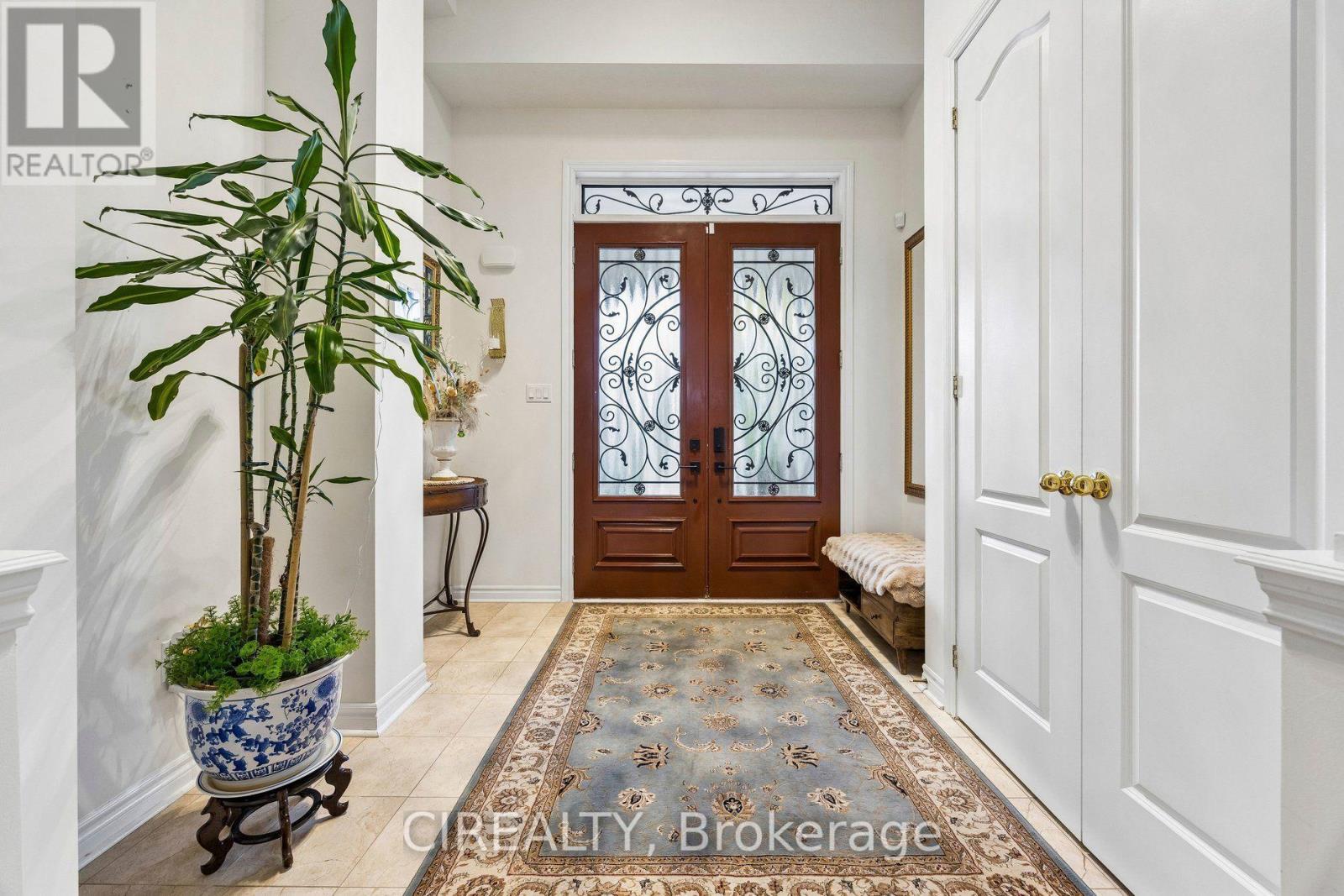 289 Chatfield Drive, Vaughan, ON photo 3