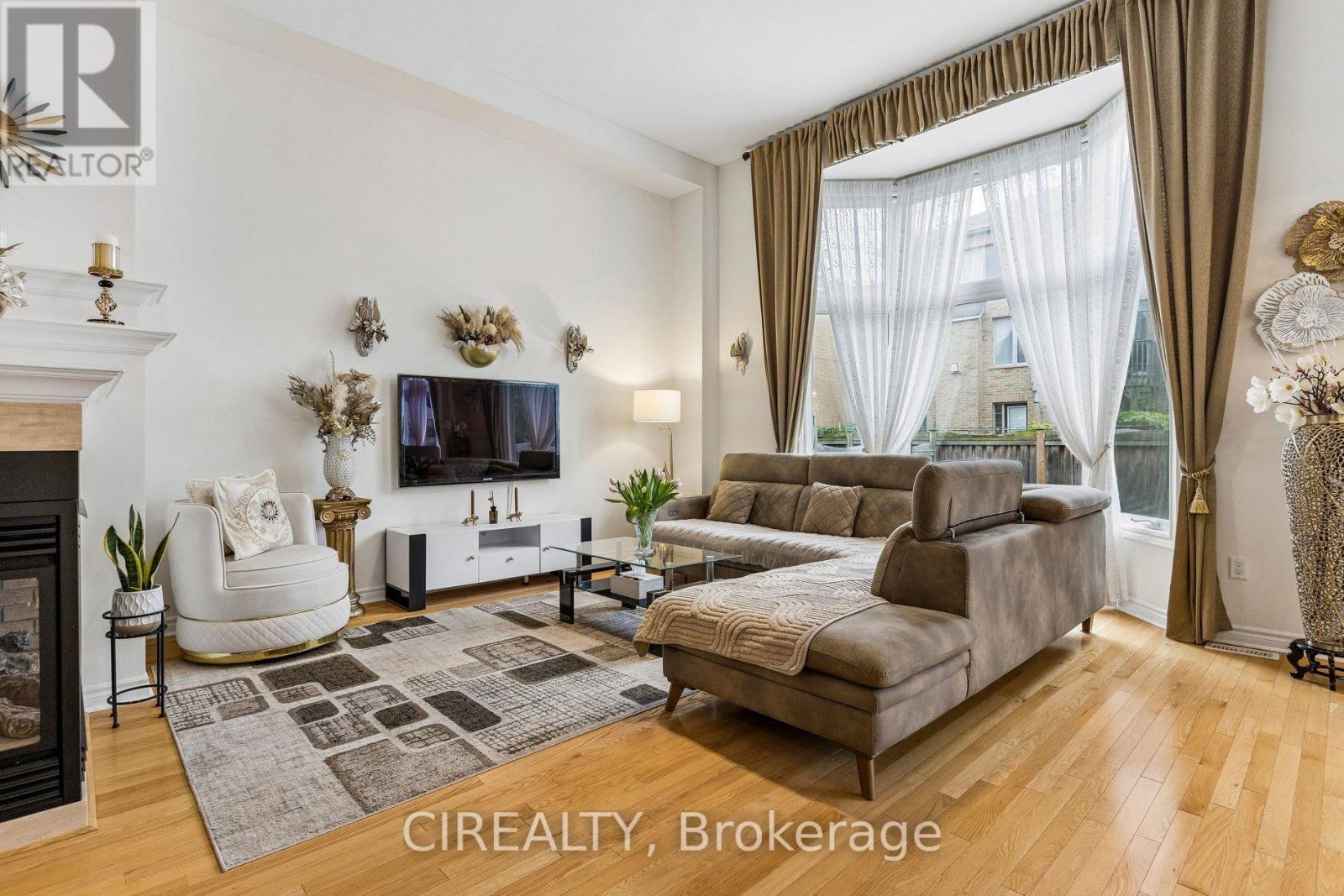 289 Chatfield Drive, Vaughan, ON photo 8