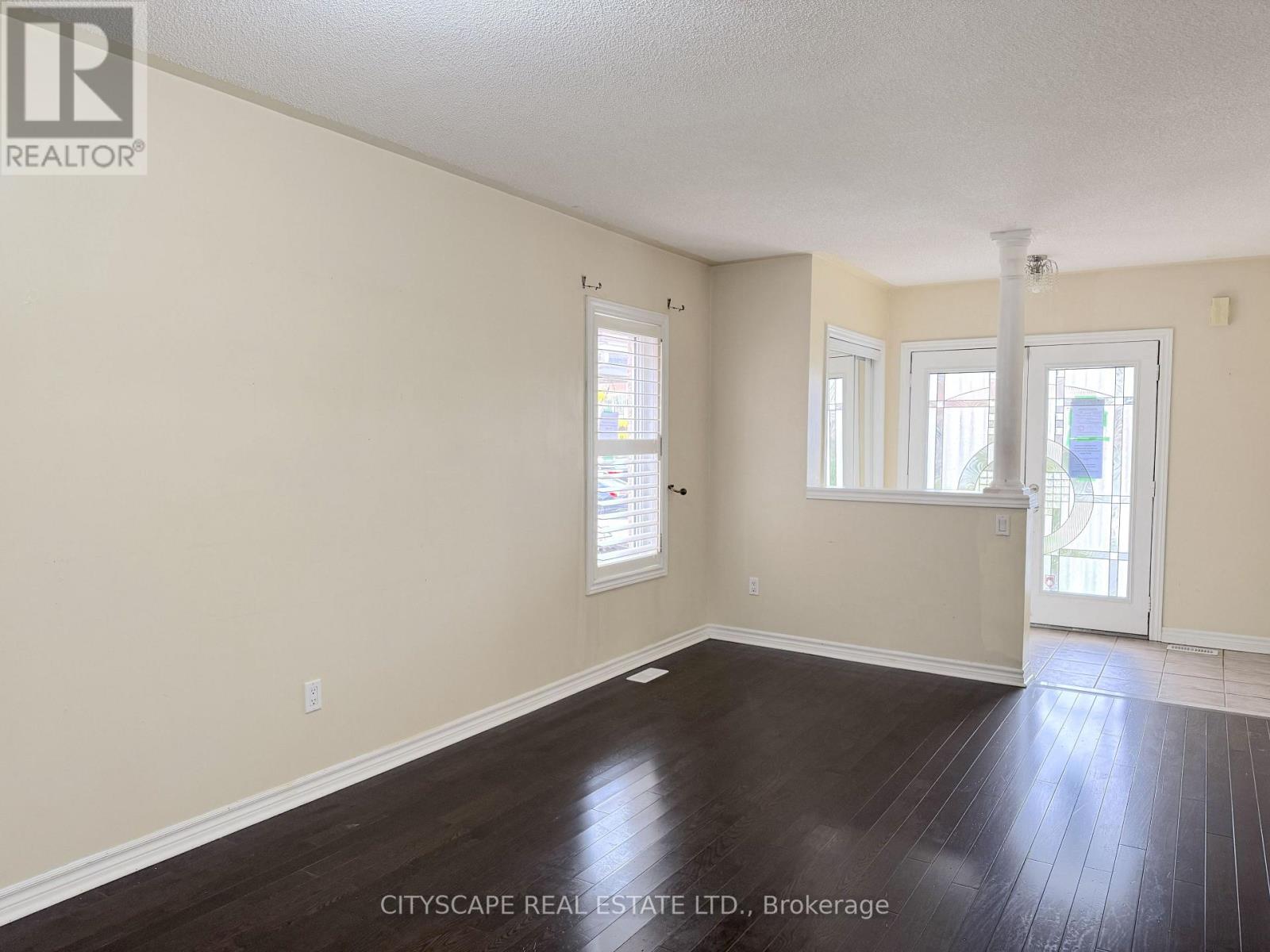 4 Savita Road, Brampton, ON photo 9