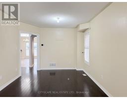 Family room - 4 Savita Road, Brampton, ON L7A3T2 Photo 10