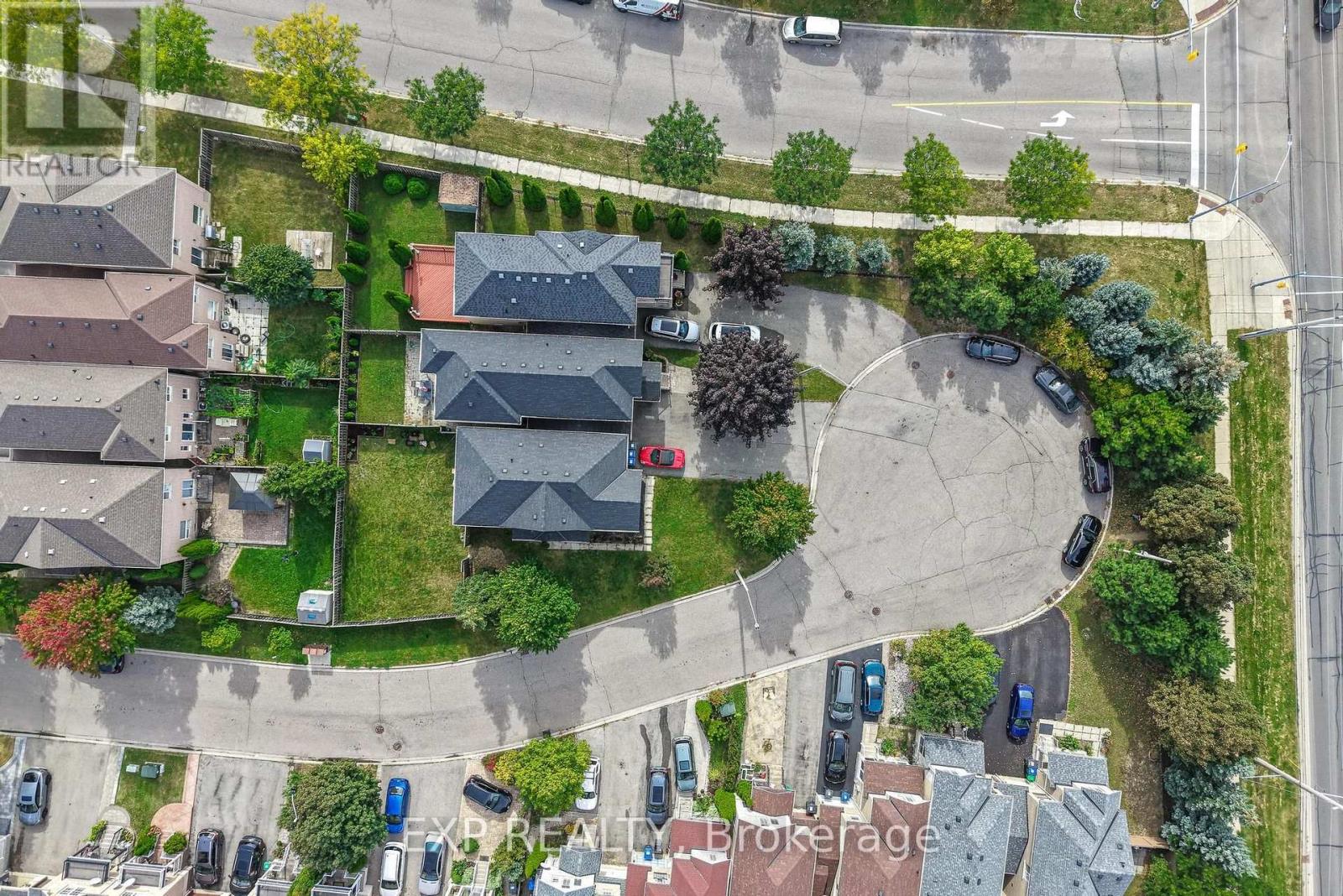 4882 VIENNA COURT - Image 28