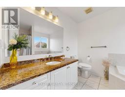 4882 Vienna Court, Mississauga, ON L4Z4J2 Photo 16