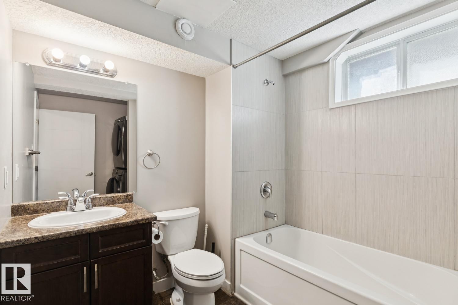 11451 48 AV NW - Image 21