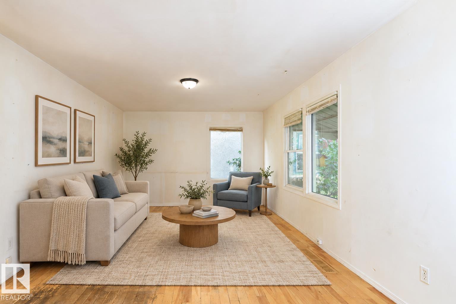 11321 89 ST NW - 3