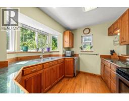 Entrance - 4530 Thompson Clarke Dr E, Bowser, BC V0R1G0 Photo 14