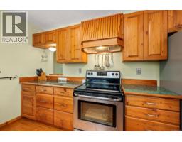 4530 Thompson Clarke Dr E, Bowser, BC V0R1G0 Photo 15