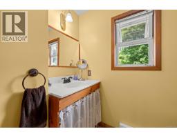 4530 Thompson Clarke Dr E, Bowser, BC V0R1G0 Photo 21